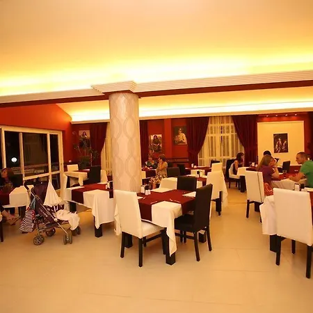 Destina Hotel